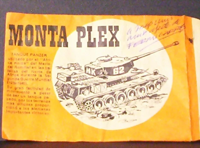 Tanque militar firmado Carre Tanque militar firmado Carre