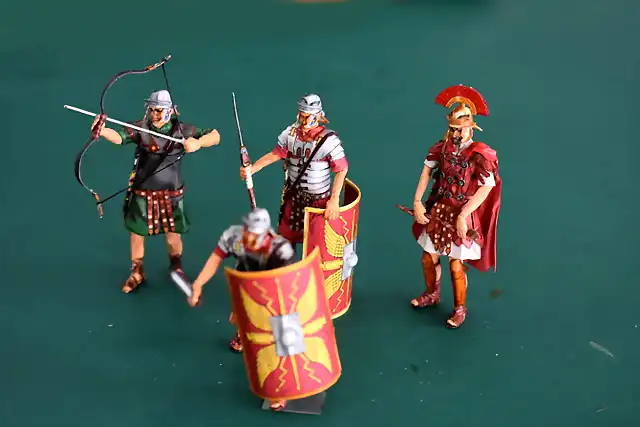 paperhuman_romans_legionary