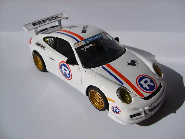 PORSCHE GT3 REPSOL ANTIGUA 002