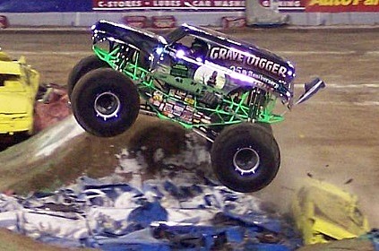 2007 33 GraveDigger 25An Chrome real2