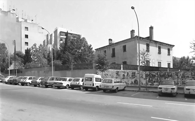 Matar? Les Esmandies - Casal de Barri Barcelona Matar? Les Esmandies - Casal de Barri Barcelona