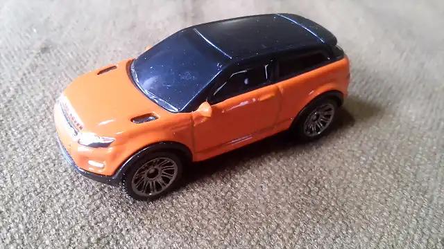 Range Rover Evoque 2015 MATCHBOX (2)