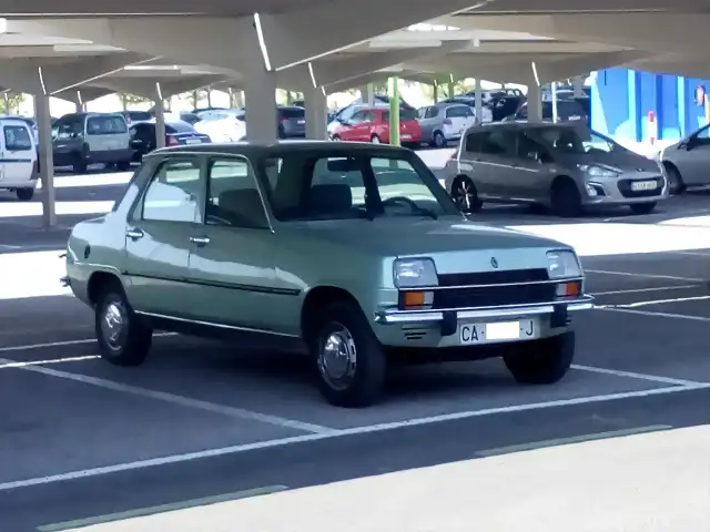 renault7