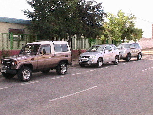 SUZUKI ENTRE TOYOTAS