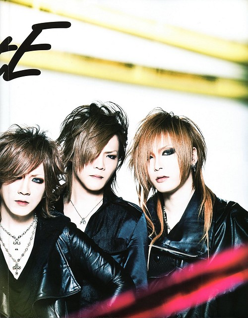 GazettE_poster (1)