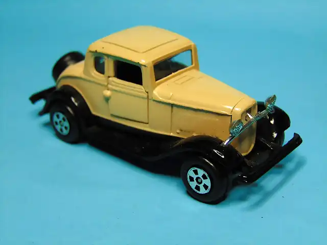 '32 Coupe ERTL 11989