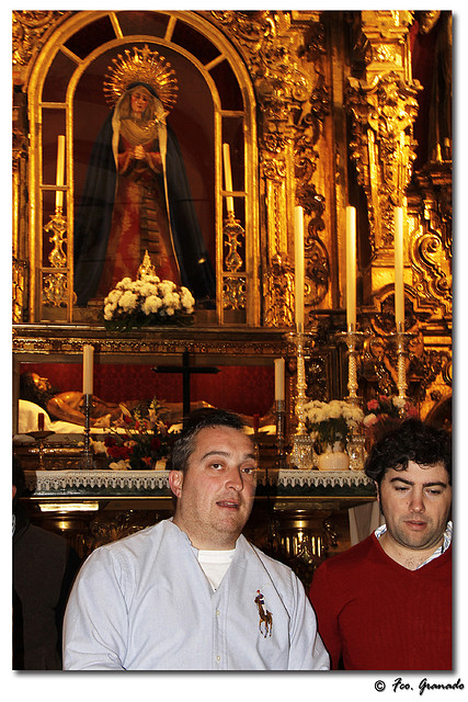Nuevas incorporaciones en la Cuadrilla de Costaleros de la Virgen de los Dolores de la Hermandad del Santo Entierro 2011