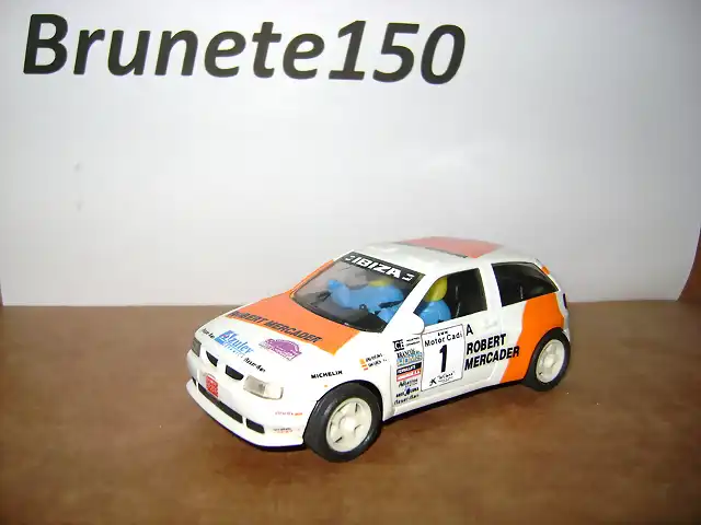 2O SEAT IBIZA ROBERT MERCADER SCX TYCO