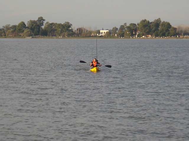 clarita azul , chascomus 165