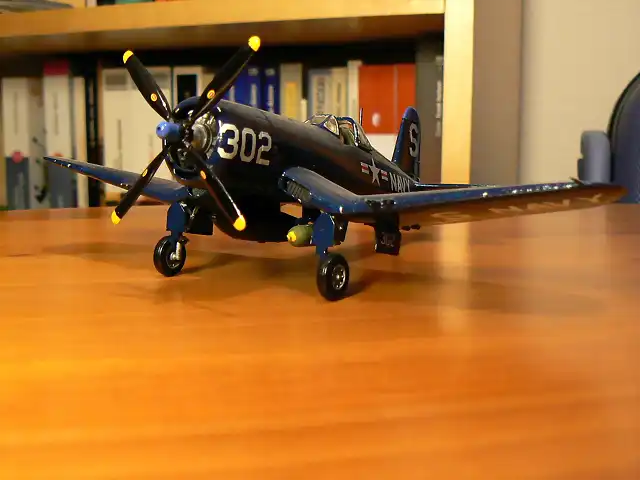 F4U5_S302_002