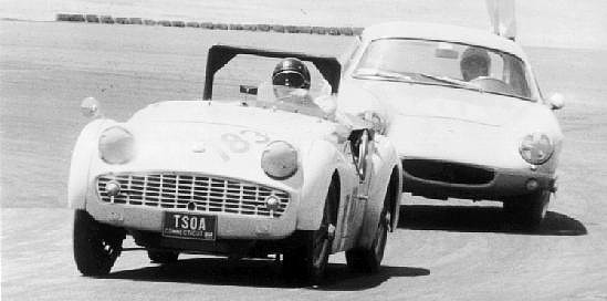 Triumph TR3 racing - blanc 2 Triumph TR3 racing - blanc 2