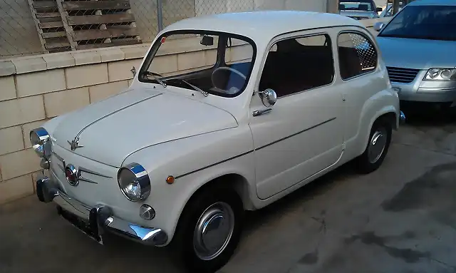 Seat 600 (2)