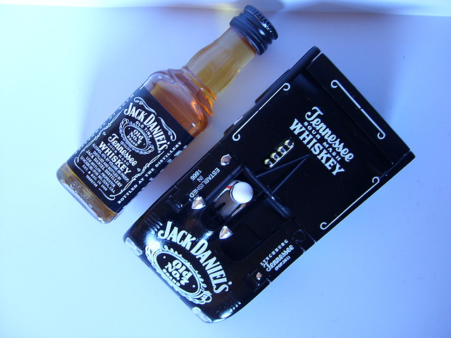 LOLA JACK DANIELS 002