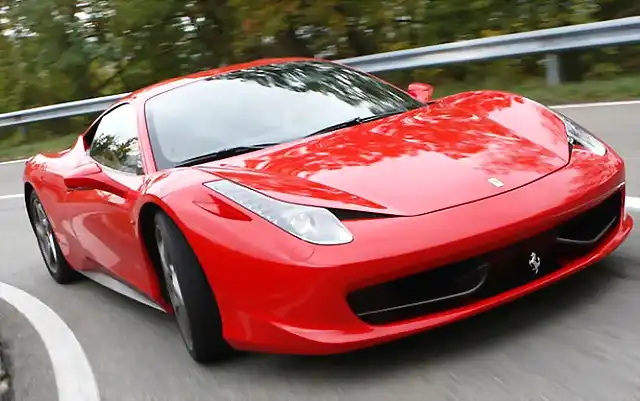 exterior 2 Ferrari 458 Italia