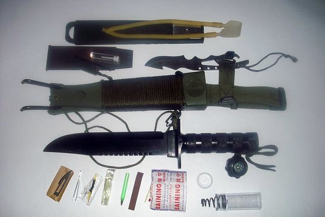Machete negro 1