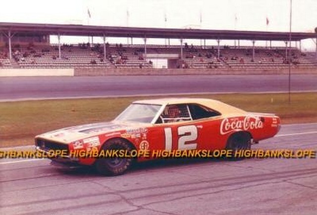 Dodge Charger \'72 Bobby Allison