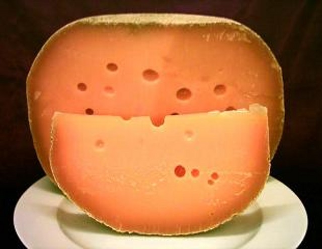 Mimolette_Edam