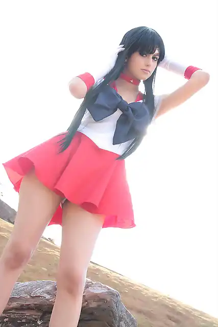 sailor_mars_cosplay_by_tatychan-d6xpsg2