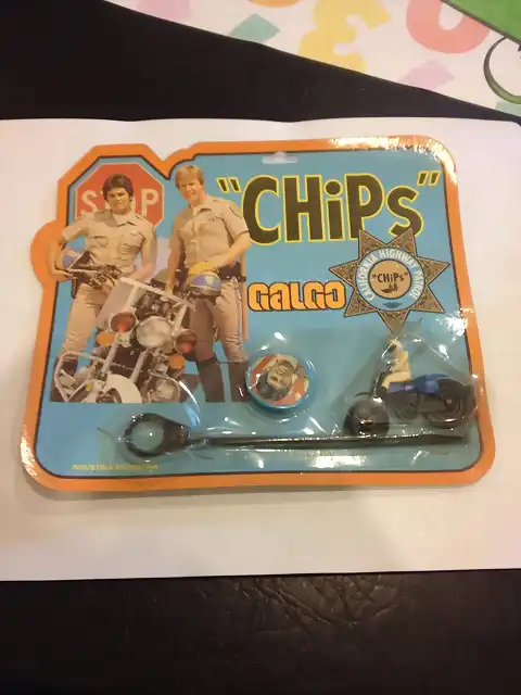 galgo-chips-moto-mas-pin-de-poncharelo-impecable-546601-MLA20354801003_072015-F