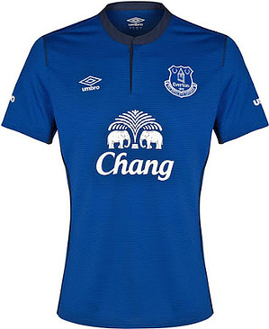 Everton 14-15 Home-Kit (1) Everton 14-15 Home-Kit (1)