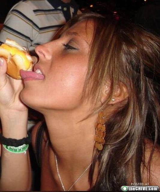 girls-hot-dogs-12 girls-hot-dogs-12