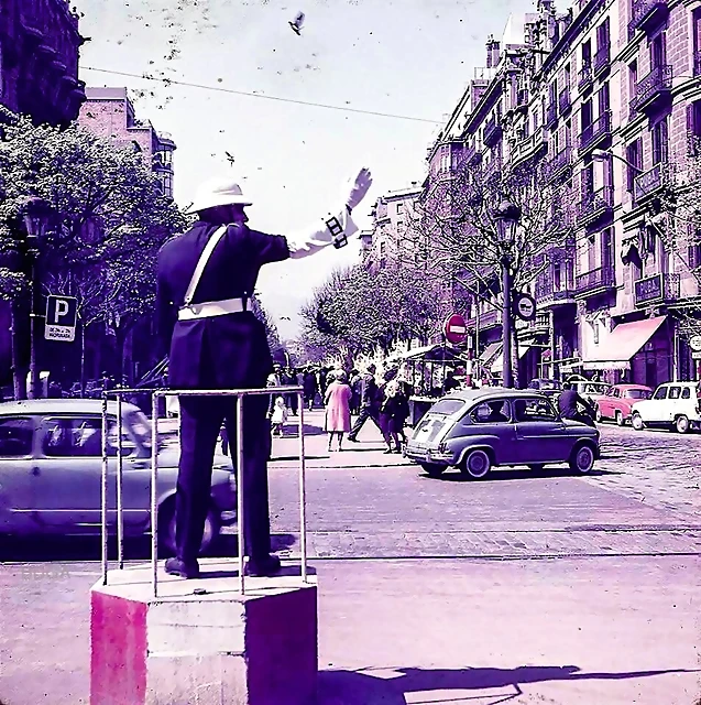 Barcelona Rambla Catalunya - c. Consell de Cent 1965 Barcelona Rambla Catalunya - c. Consell de Cent 1965