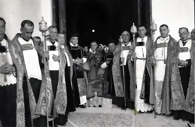 Procesión Colegiata de Covarrubias (Años 30)