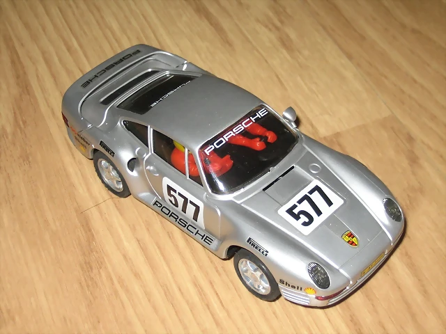 Porsche 959 plata (2)