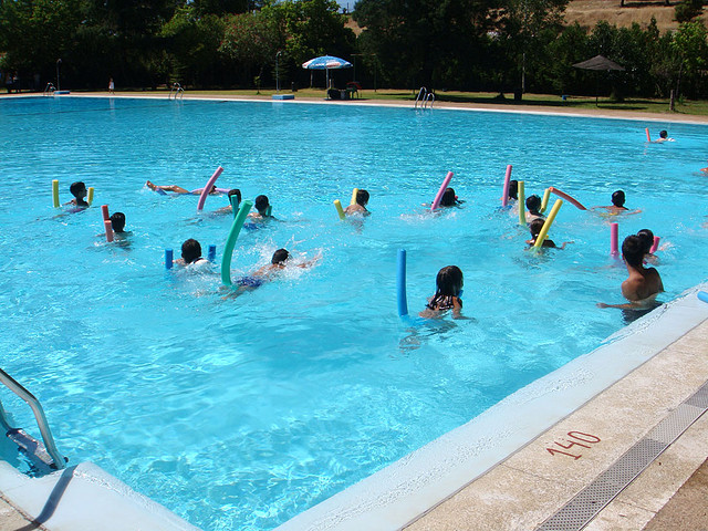 Cursos natacion en RT--Fot.J.Ch.Q.-julio 2011.jpg (15)