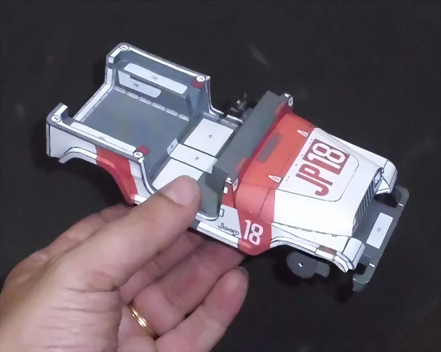 Jeep (34) Jeep (34)