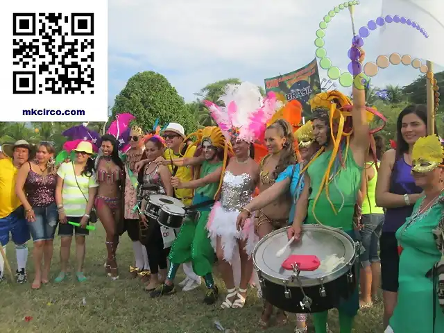 bailarinas samba batucada, circo musica contactar musica mkcirco@gmail.com tel. 7253510 (10)