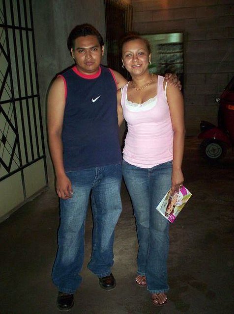 Aqui con una amiga llamada Sury Aqui con una amiga llamada Sury
