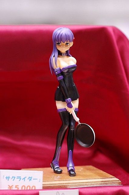 very-attractive-manga-figures11