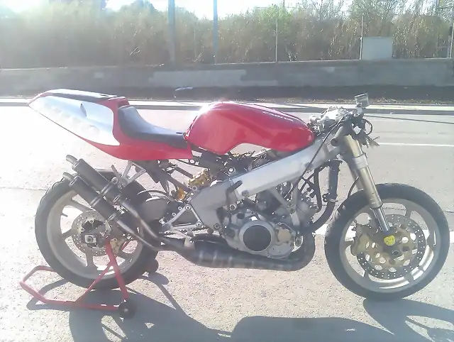 cagiva mito 421