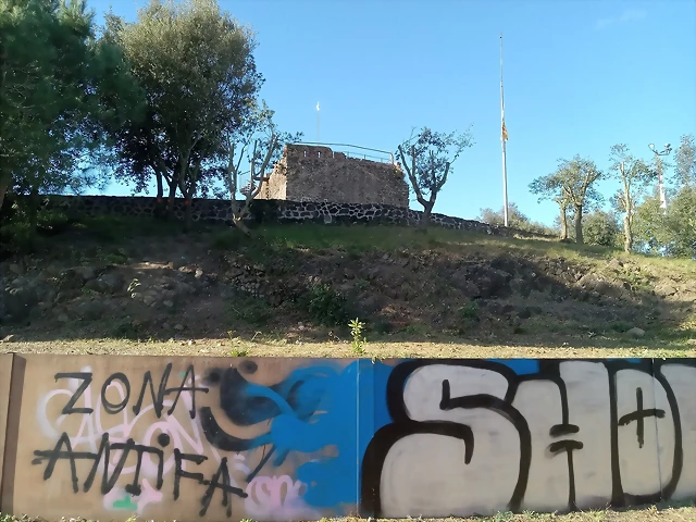 y4 y4