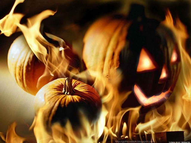 halloween_gothicvsdark_ (5) halloween_gothicvsdark_ (5)