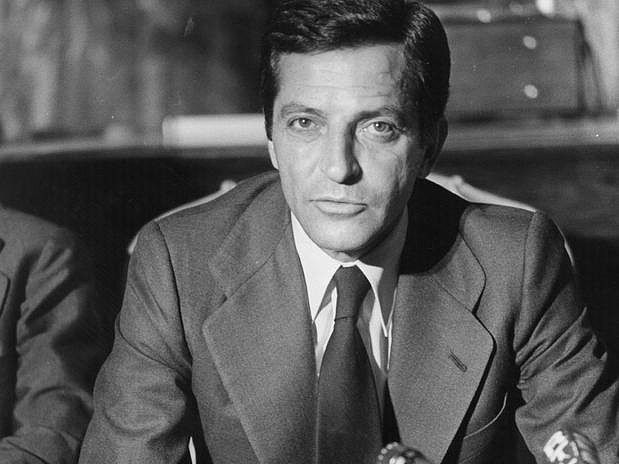 ADOLFO SUAREZ