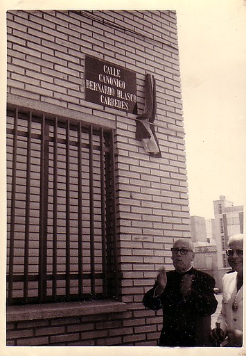 1975Calle2