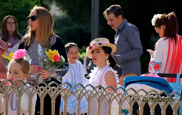 16, ofrenda de flores3, marca