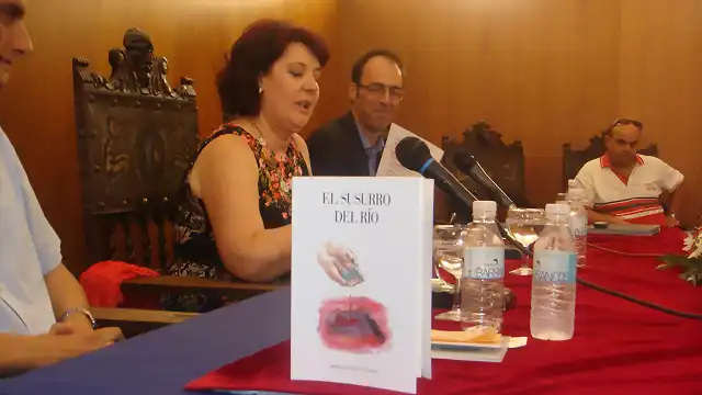 Rosario Santana presenta poemario-Fot J.Ch.Q.-21.06.13.jpg (43)
