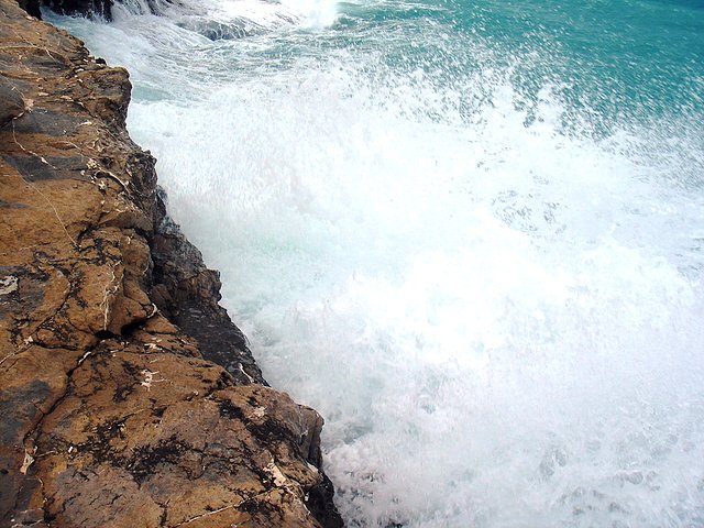 Entre playas La Caleta y Charco