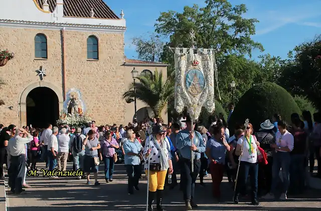 06, estandarte y virgen, marca