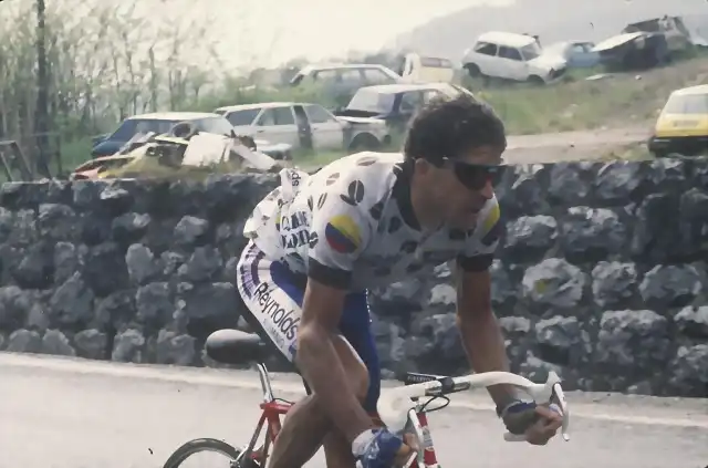 Perico-Vuelta1989-Lider Monta?a2