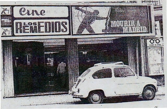 fotos-cines-pathe-imperial-los-remedios-sevilla-desaparecida