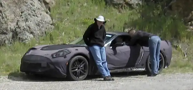 Corvette-C7-2013-2