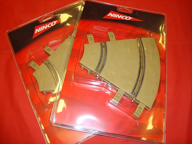 2 PAQUETES CURVA INTERIOR OFF ROAD NINCO 10154 21,90?  15,00?