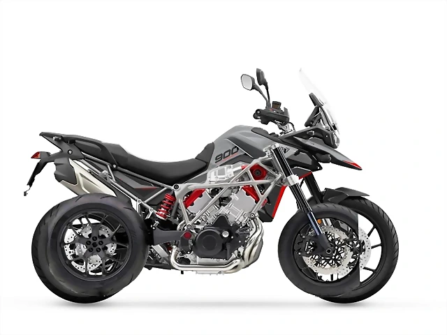 V3  y Tiger 900