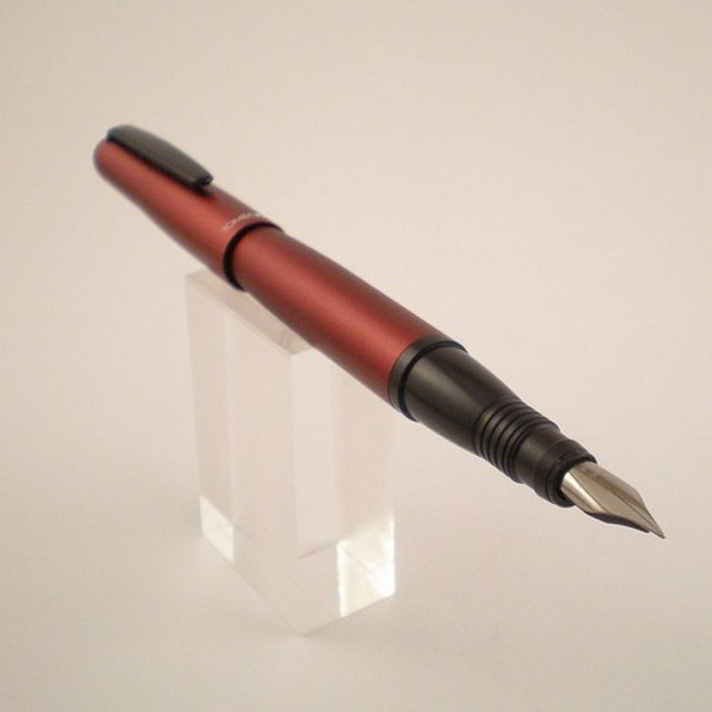 432-tombow-object-fountain-pen-0