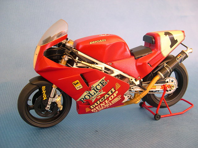 Ducati Desmosedici - Tamiya 1/12