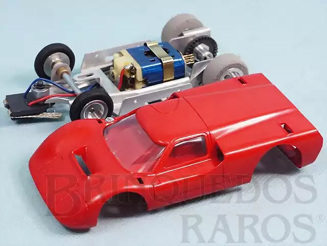 ford-j-vermelho-chassi-de-aluminio-basculante-1421457386